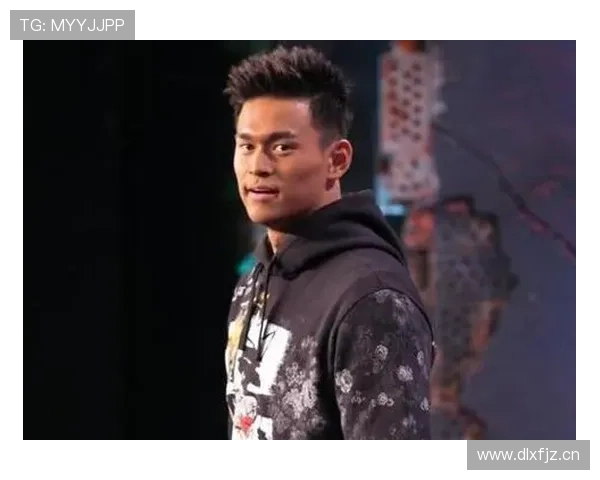 孙杨这日常说减肥，结果冰箱照样堆满了外卖盒，和赛场判若两人啊